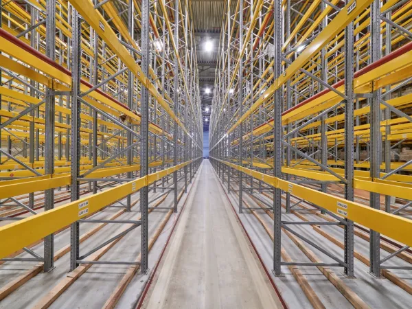 Regalprüfer in RLP und Hessen